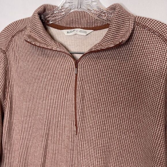 Woolrich Women’s Canoe Run Half Zip Pullover. Lg. - Picture 3 of 8